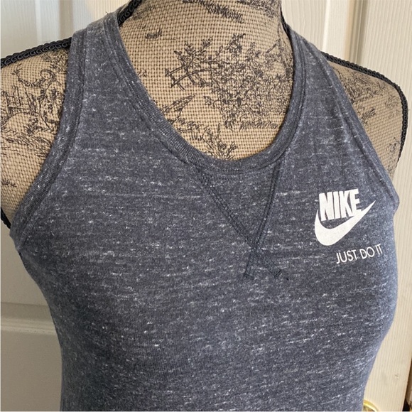 Nike Bundle - Picture 4 of 12